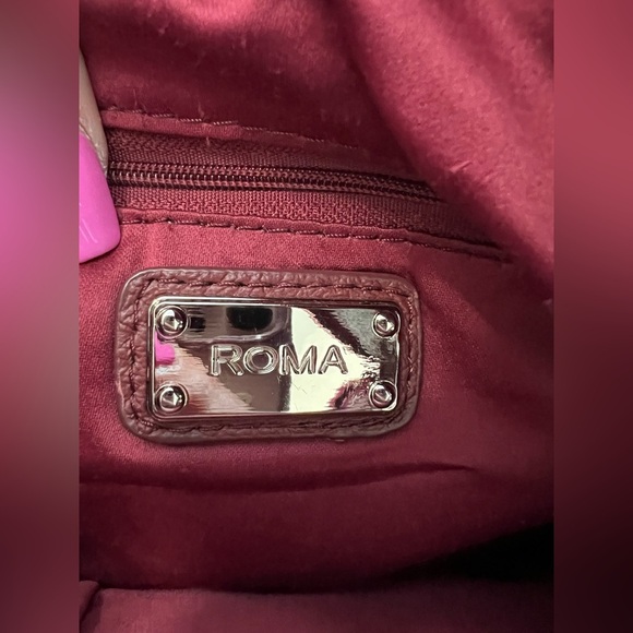 Roma Deep Red Leather Conceal Carry Shoulder Bag - Picture 2 of 10